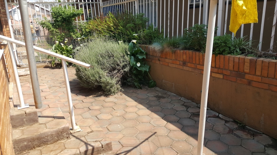 To Let 2 Bedroom Property for Rent in Bethlehem Free State
